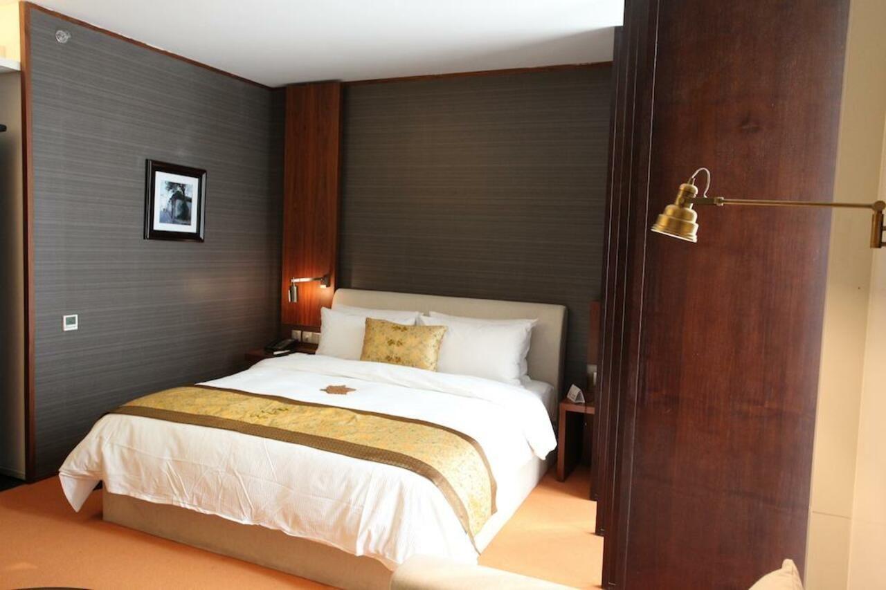 Hotel Momc Beijing Eksteriør bilde
