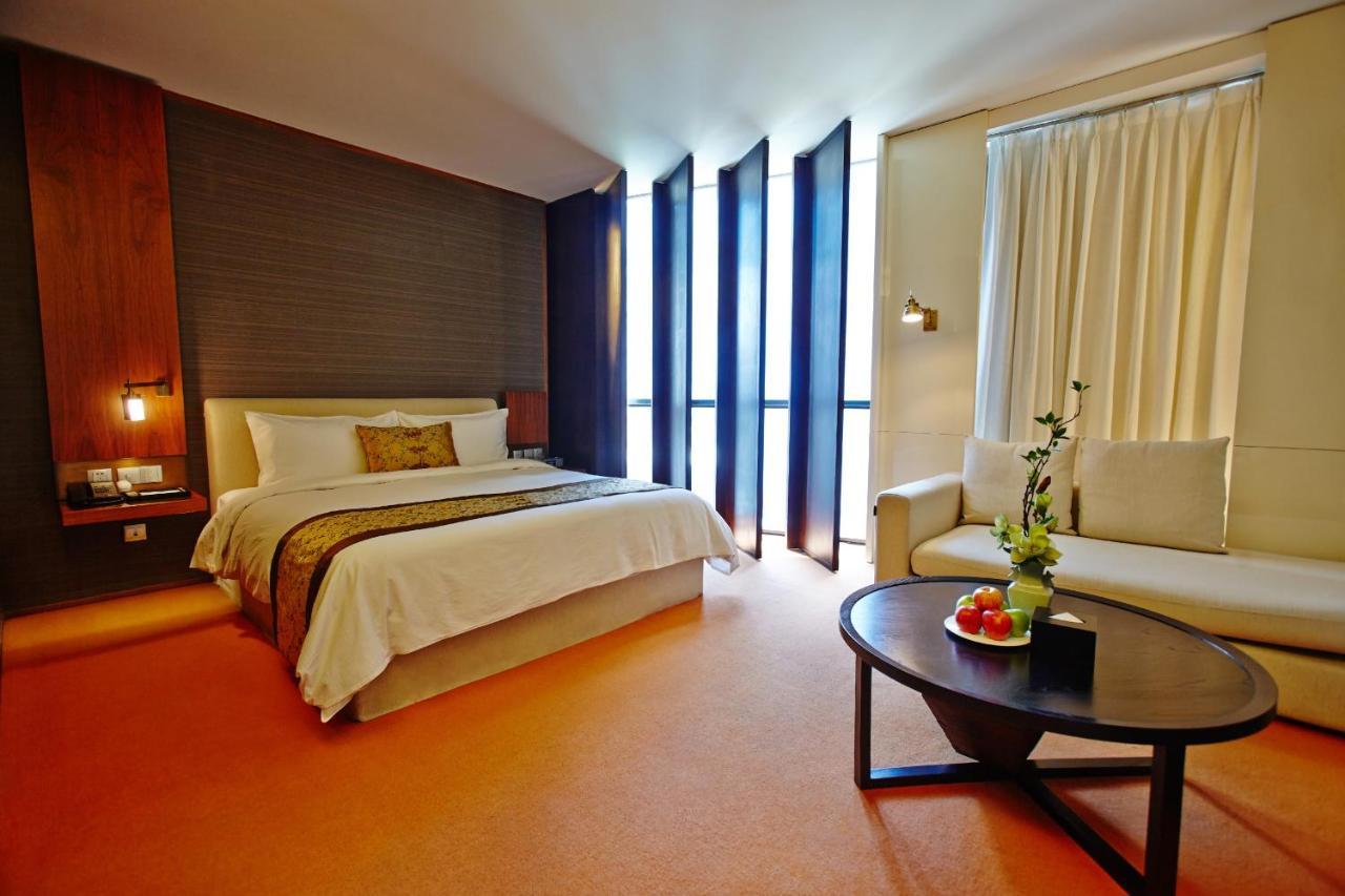 Hotel Momc Beijing Eksteriør bilde